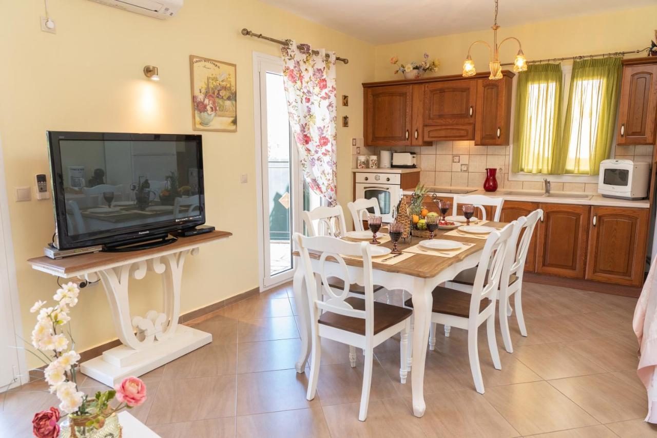 Superb Villa With Private Pool Peaceful Location Sami  Luaran gambar