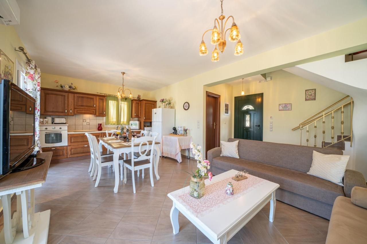 Superb Villa With Private Pool Peaceful Location Sami  Luaran gambar